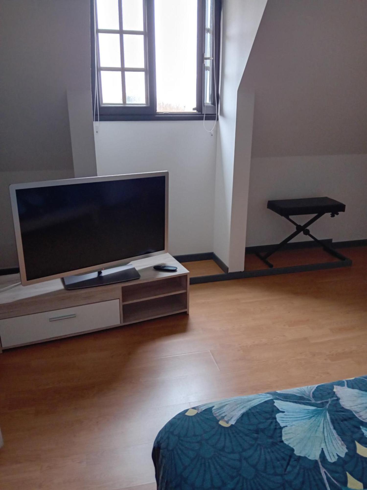 Chambre De La Vigne Blesmes Kültér fotó